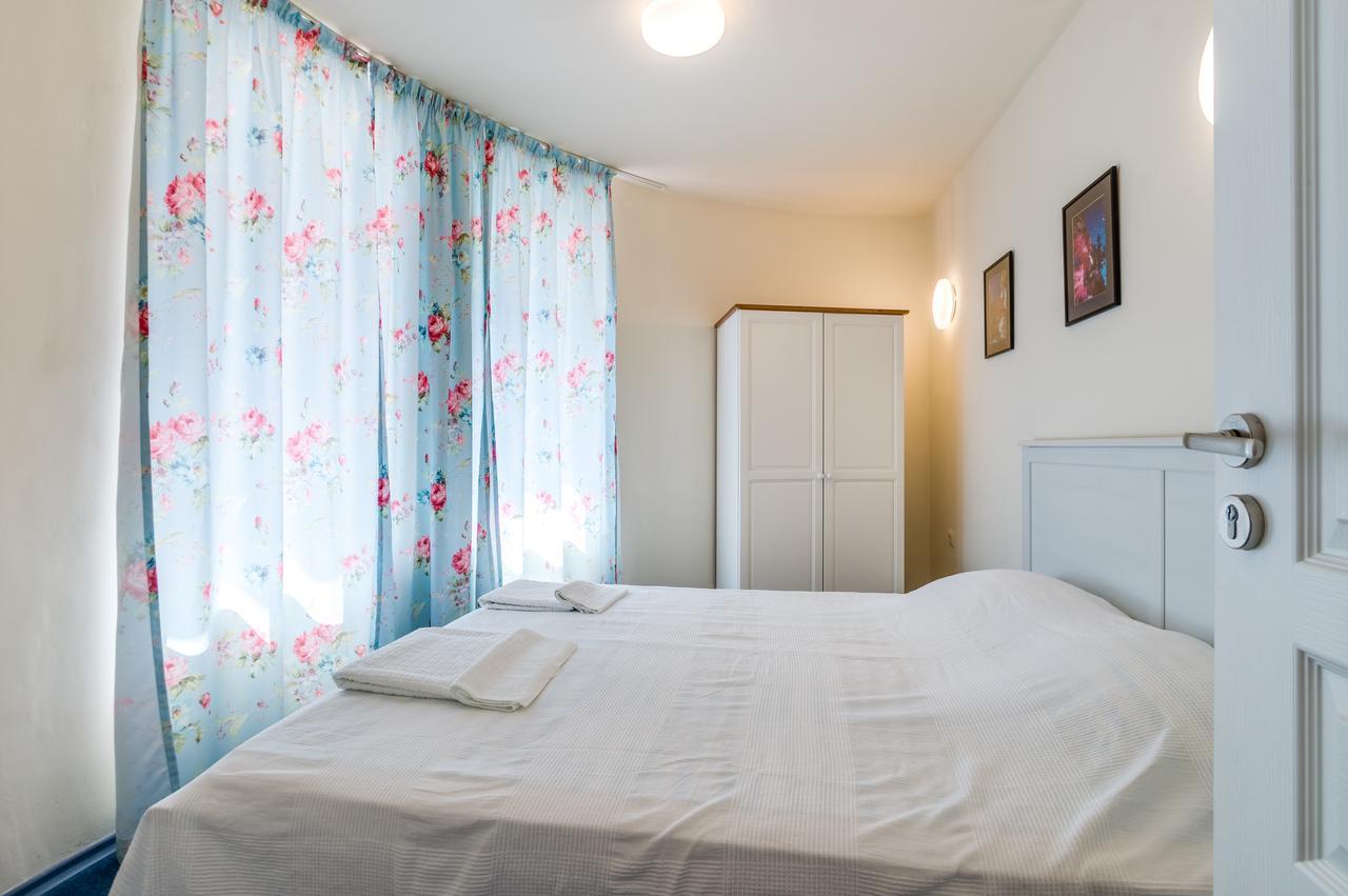 Villa White Dove Golden Sands Eksteriør billede