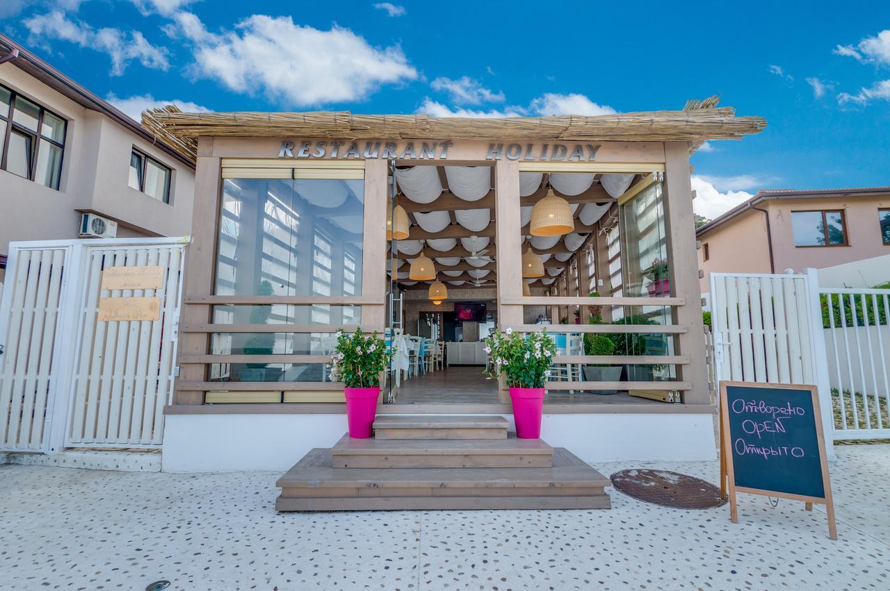 Villa White Dove Golden Sands Eksteriør billede