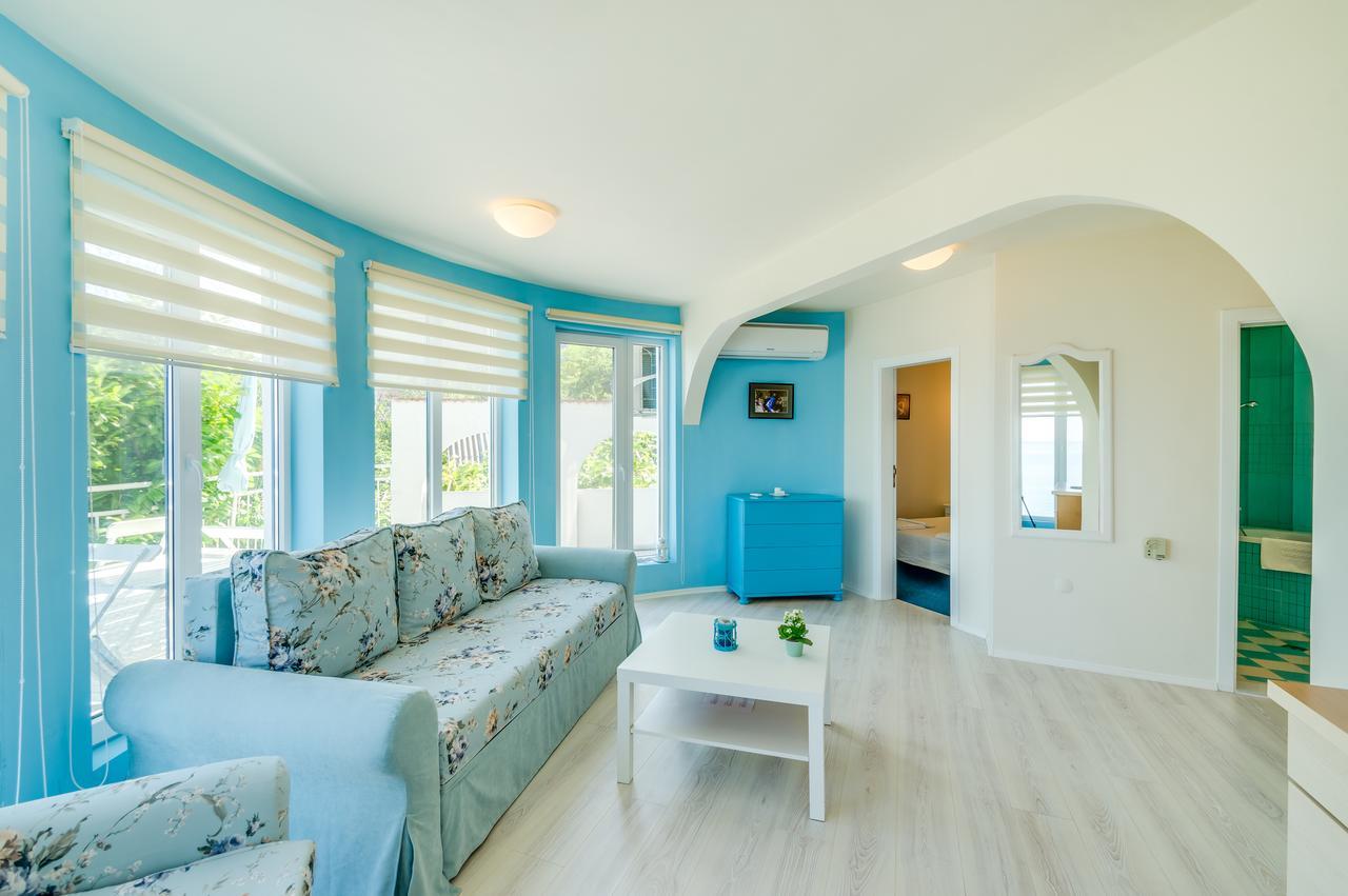 Villa White Dove Golden Sands Eksteriør billede