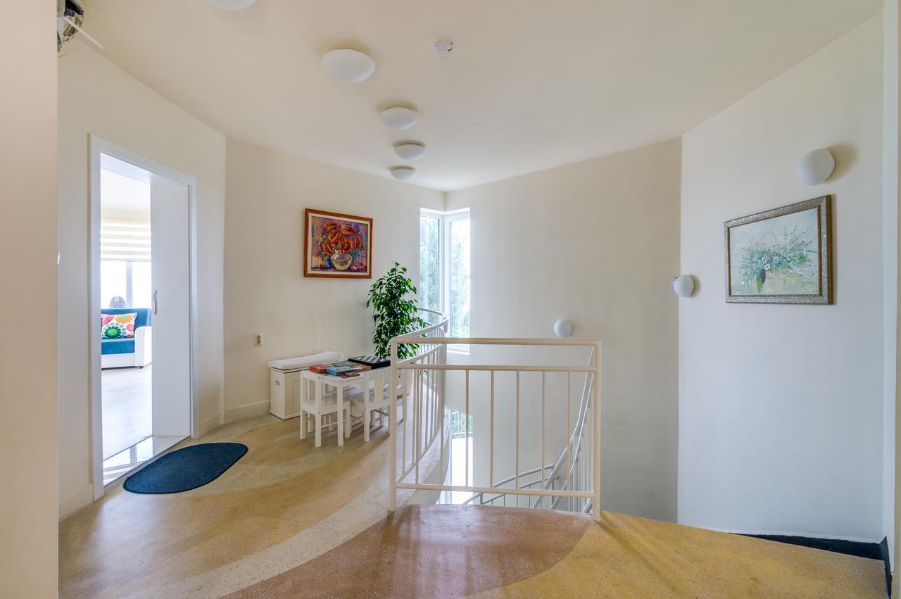 Villa White Dove Golden Sands Eksteriør billede