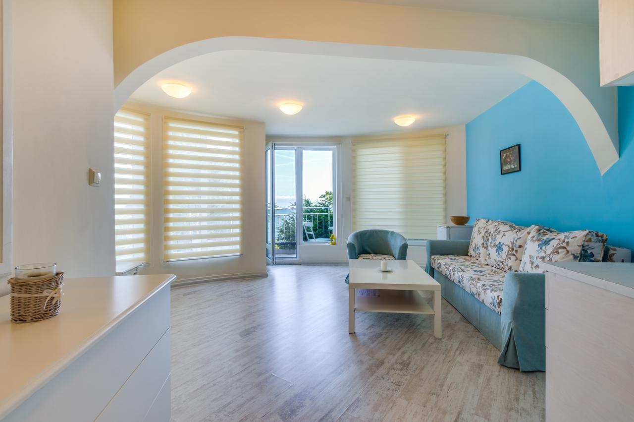 Villa White Dove Golden Sands Eksteriør billede